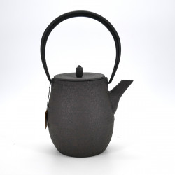 japanese high prestige brown cast iron teapot chûshin kôbô NATSUME