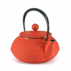 japanese Cast Iron Teapots IWACHU, arare, red, 0,8lt