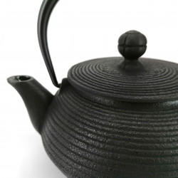 Japanese teapot cast iron, IWACHU SENBIKI 0,55lt, black