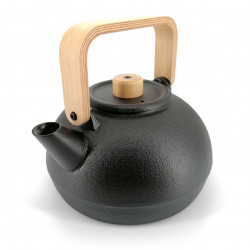 Japanese cast iron kettle with light wood handle, MOKUSEI HANDORU, black