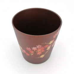 Japanische Teetasse aus dunklem Natsume-Holz mit gold- und silberlackiertem Ahornblattmuster, MAKIE SAKURA