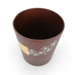 Japanese tea cup in dark natsume wood with gold and silver lacquered cherry blossom pattern, MAKIE SAKURA