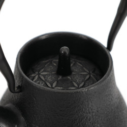 Black enameled Japanese cast iron teapot, ROJI TSUBOMI, 0.45lt