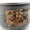 Cuenco de té japonés de cerámica, KURO FURURU, negro y flores
