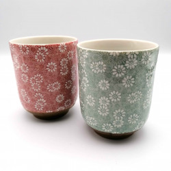 Traditional Japanese tea cup, KIKU, green and chrysanthemums