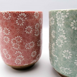 Duo de Tasses traditionnelle japonaise à thé, KIKU, vert et rouge chrysanthèmes