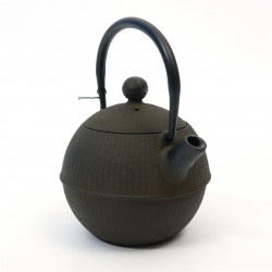 round cast iron teapot from Japan, OIHARU TEMARI 0,5lt, Sabi