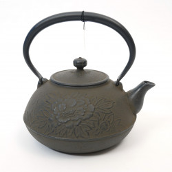 Bouilloire japonaise en fonte, BOTAN, 1.6 L, sabi