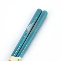 Pair of Japanese chopsticks in blue natural wood with Mount Fuji pattern, WAKASA NURI FUJI, 23 cm