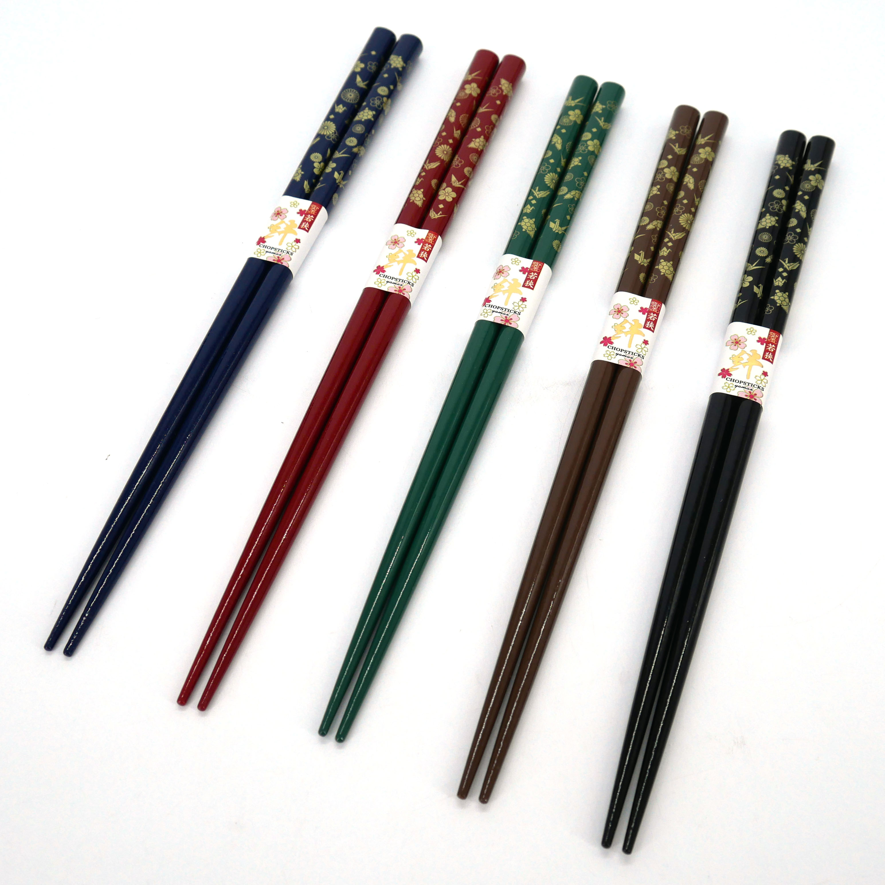 https://kyotoboutique.fr/37274/pair-of-japanese-chopsticks-crane-and-turtle-pattern-kame-color-of-your-choice-23-cm.jpg