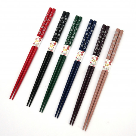 Porte-crayons octogonal YOSEGI recouverte de marqueterie traditionnelle de  Hakone