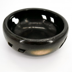 Small round Japanese terracotta barbecue, GURIRU