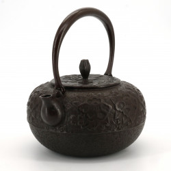 Japanese brown cast iron kettle with Flower pattern, FURAWAZU, 1.6 L