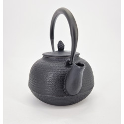 japanese Cast Iron Teapots IWACHU, arare, red, 0,8lt