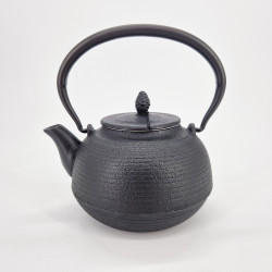 japanese Cast Iron Teapots IWACHU, arare, red, 0,8lt