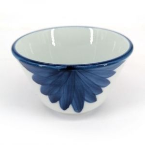 Tazza da tè in ceramica giapponese, petali bianchi e blu - AOI HANABIRA