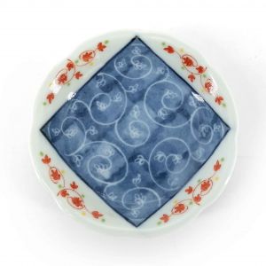 Small Japanese ceramic plate with vegetable spirals - SHOKUBUTSU