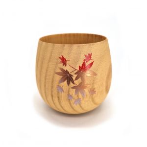 Japanese natsume wooden tea cup with maple leaf pattern, MOMIJI 1