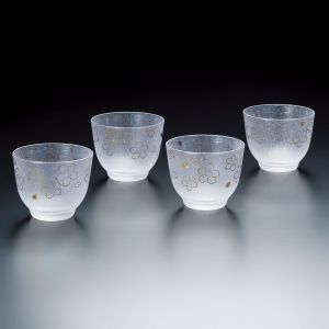 Set of 4 Japanese Sake glasses, SAKURA