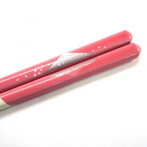 Pair of Japanese chopsticks in pink natural wood with Mount Fuji pattern, WAKASA NURI FUJI, 23 cm