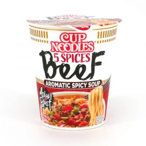 Tasse Instant Ramen mit Rindfleisch geschmack, NISSIN CUP NOODLE BEEF