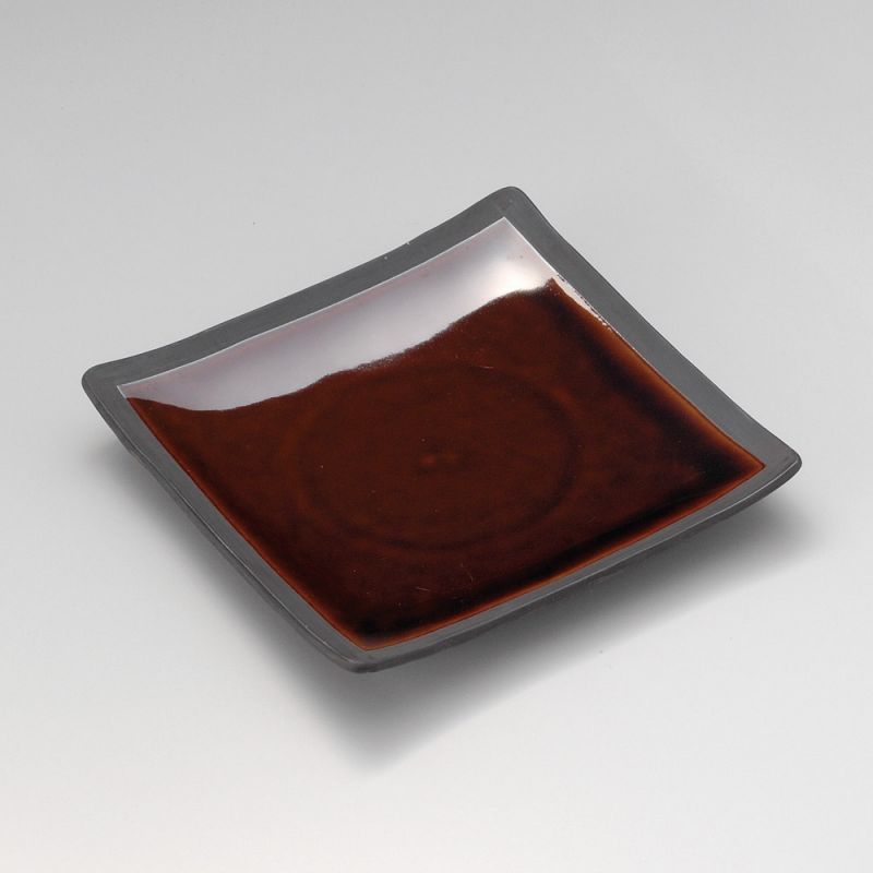 Assiette japonaise carrée en céramique, bord brut, centre émaillé marron, KIGAMI