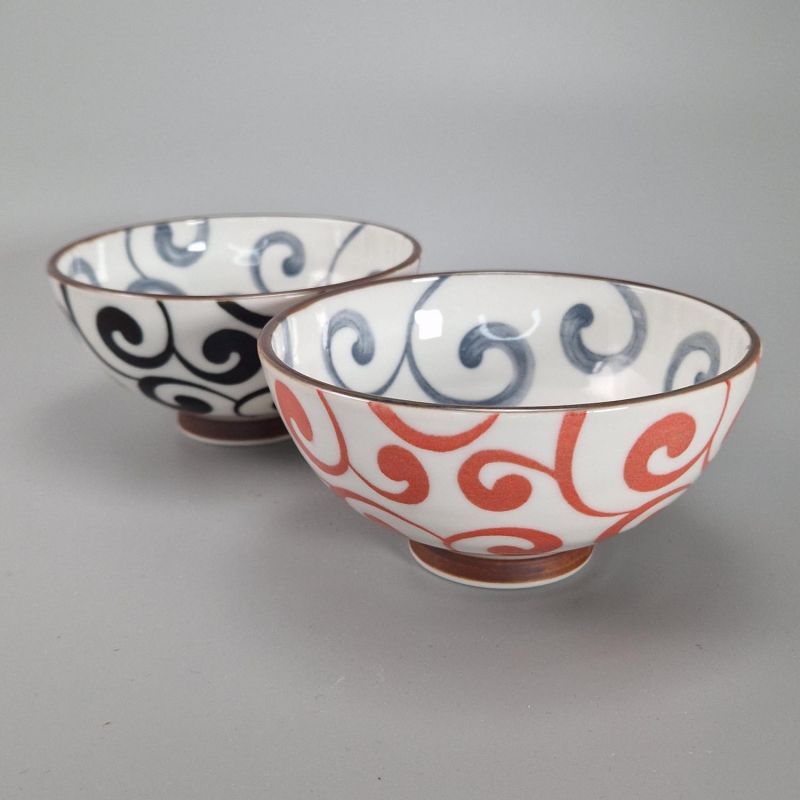 Duo of Japanese ceramic rice bowls, red and black - KARAKUSA