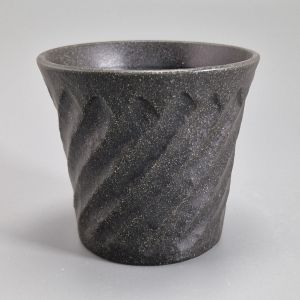 Taza de té japonesa acampanada de cerámica - KUROBURU