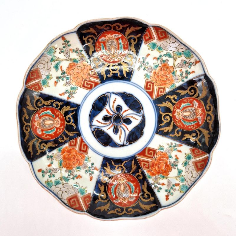 assiette ronde japonaise vintage, imari fin 19eme/début 20eme siecle