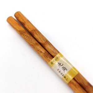 Pair of Japanese wooden chopsticks (twisted) (suri)