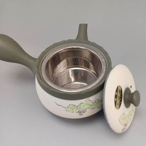 Japanese Teapot Tokoname 340cc - Green - Hyotan - Vine & Grape Pattern